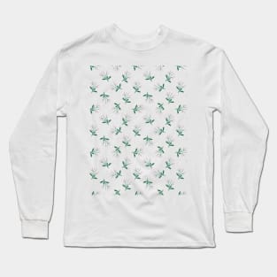 Seamless pattern with pink berries Long Sleeve T-Shirt